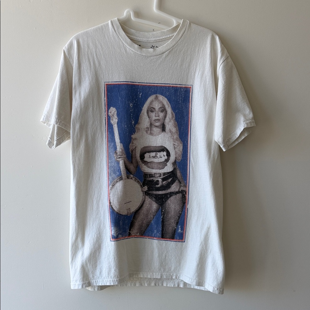 Beyoncé official cowboy carter tour 2025 shirt, medium
